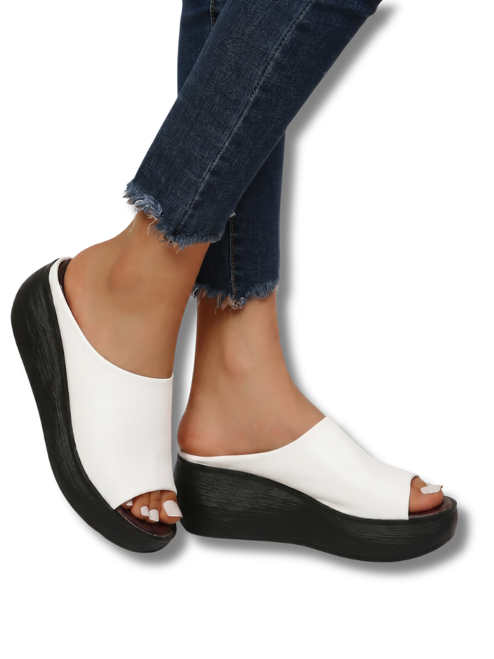 Elsie - Supportive Sandals