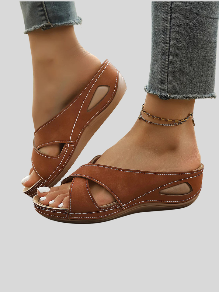 Judith | Supportive Sandals