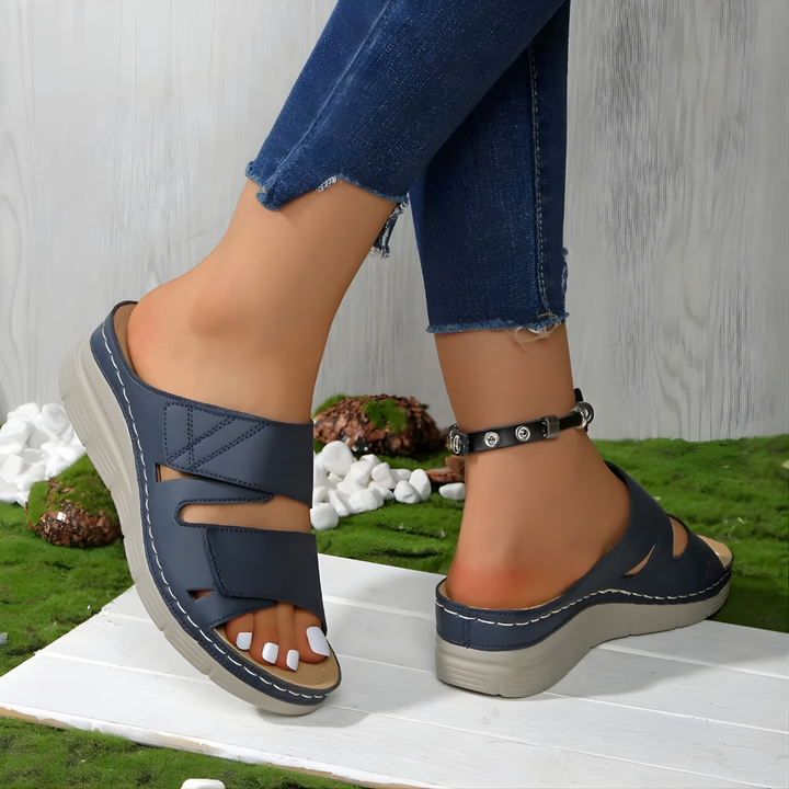 Hannah - Supportive Sandals