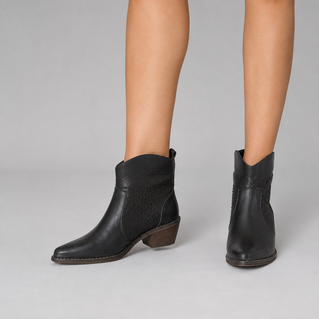 Sydney - Suede Boots