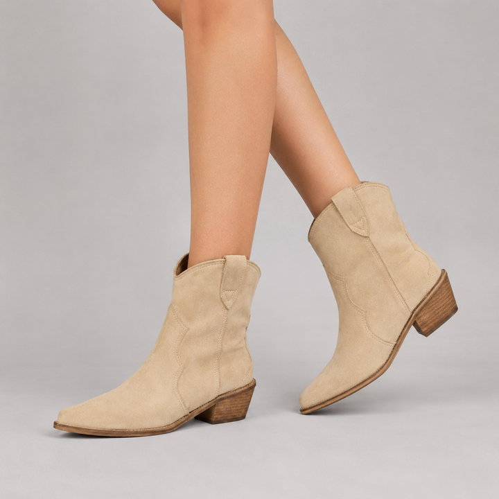 Rowan - Suede Boots