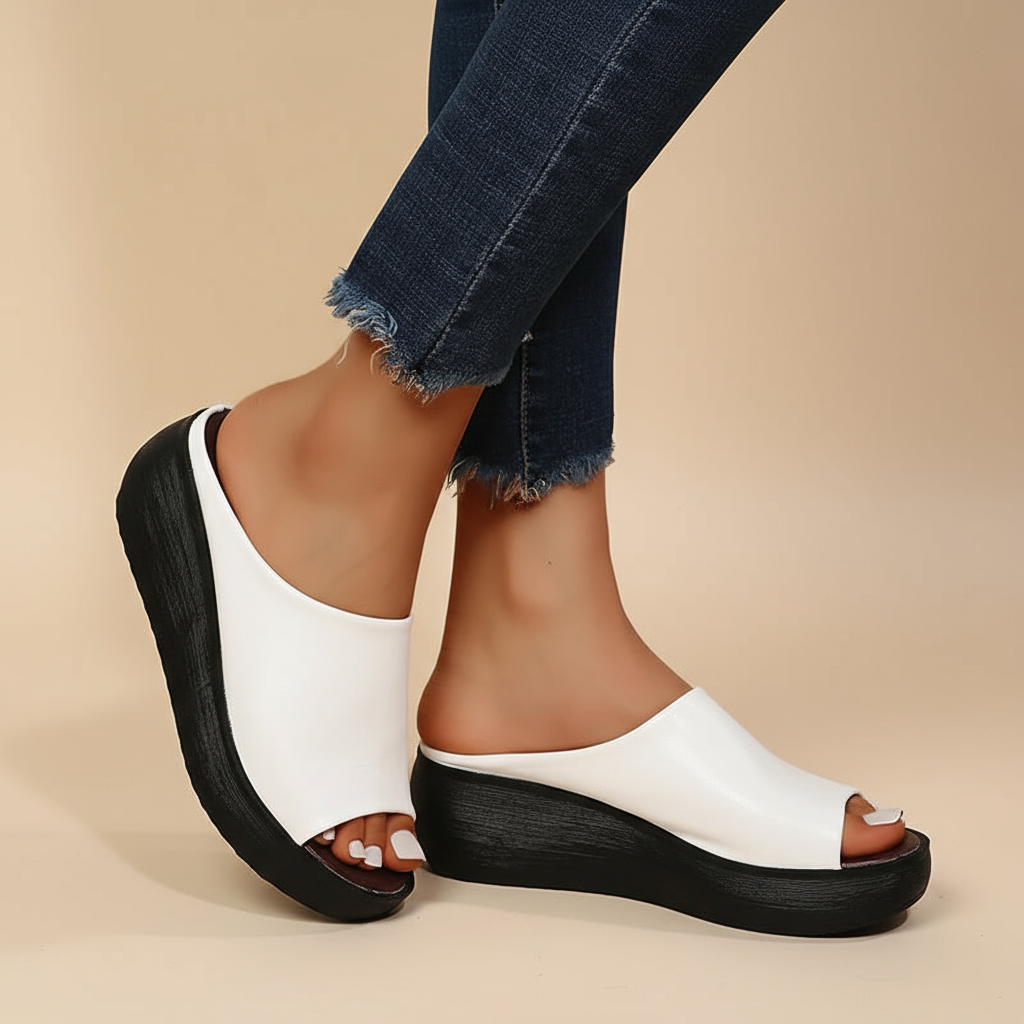 Elsie - Supportive Sandals